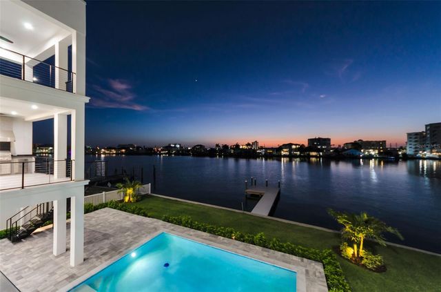 43 DOLPHIN DRIVE, Treasure Island, FL 33706