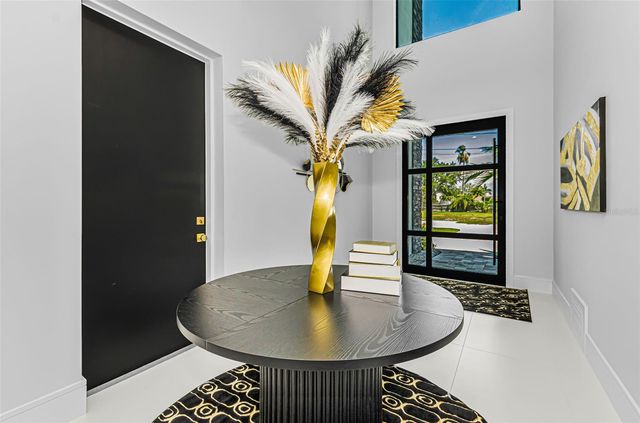 43 DOLPHIN DRIVE, Treasure Island, FL 33706
