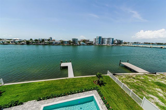 43 DOLPHIN DRIVE, Treasure Island, FL 33706