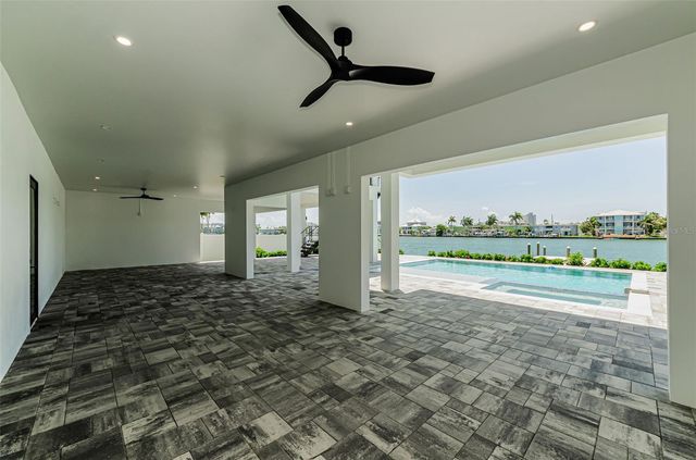 43 DOLPHIN DRIVE, Treasure Island, FL 33706