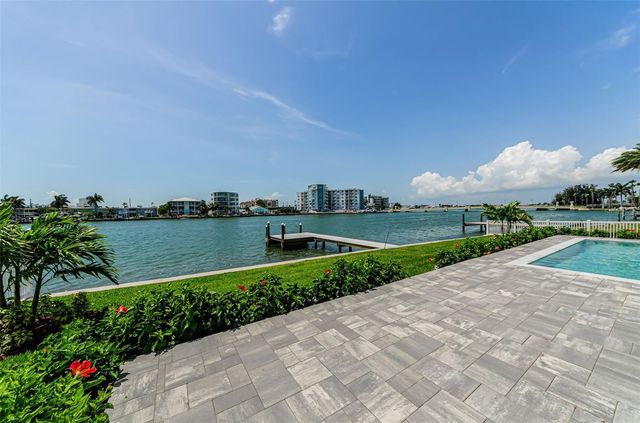 43 DOLPHIN DRIVE, Treasure Island, FL 33706