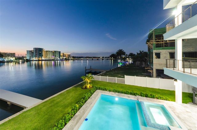 43 DOLPHIN DRIVE, Treasure Island, FL 33706