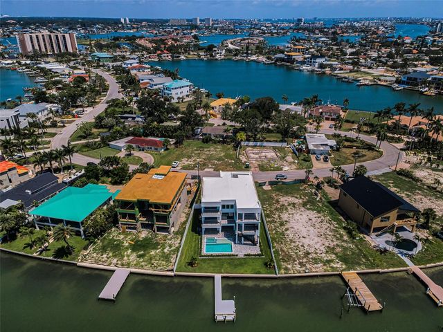 43 DOLPHIN DRIVE, Treasure Island, FL 33706