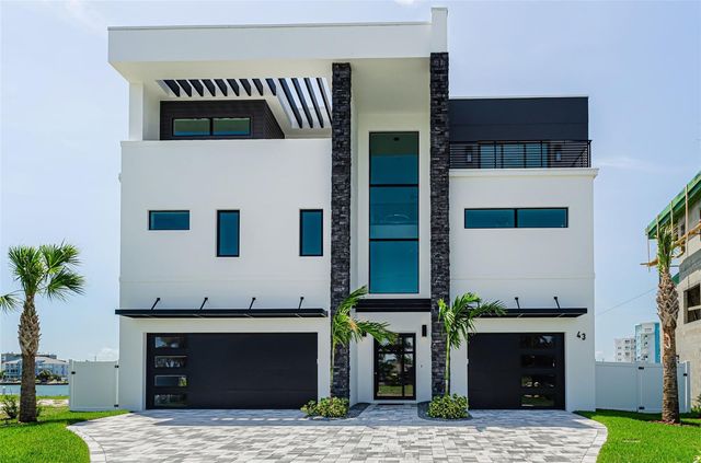 43 DOLPHIN DRIVE, Treasure Island, FL 33706
