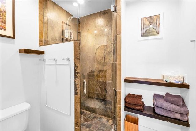 1870 N Mira Loma Way, Palm Springs, CA 92262