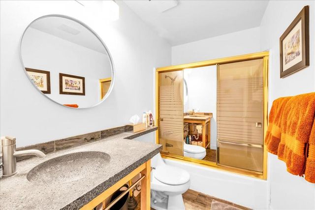 1870 N Mira Loma Way, Palm Springs, CA 92262