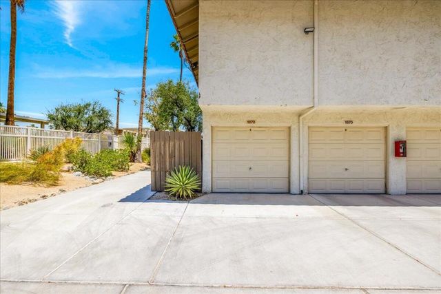 1870 N Mira Loma Way, Palm Springs, CA 92262