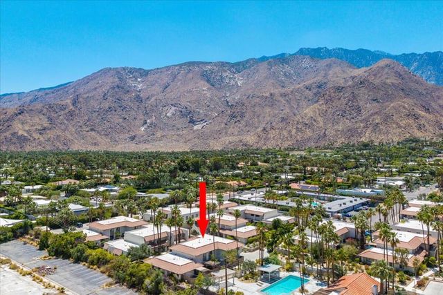 1870 N Mira Loma Way, Palm Springs, CA 92262
