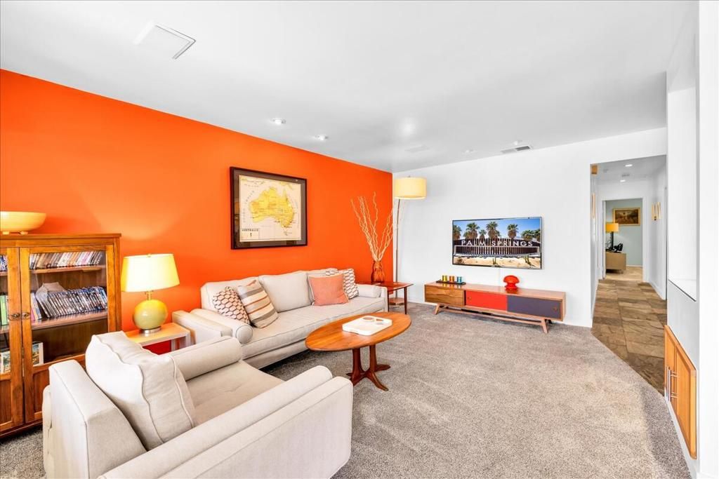 1870 N Mira Loma Way, Palm Springs, CA 92262