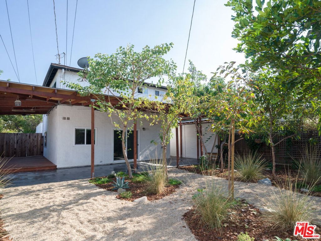 2933 Acresite Street, Los Angeles, CA 90039