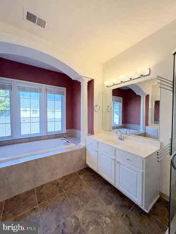 1115 HAVENCREST ST, Rockville, MD 20850