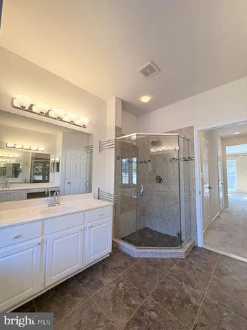 1115 HAVENCREST ST, Rockville, MD 20850