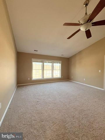 1115 HAVENCREST ST, Rockville, MD 20850
