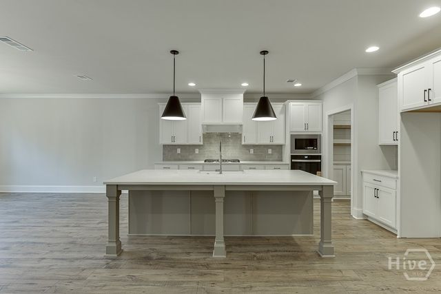 1241 Riverhill Drive, Bishop, GA 30621