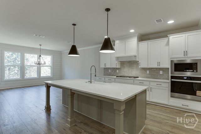 1241 Riverhill Drive, Bishop, GA 30621