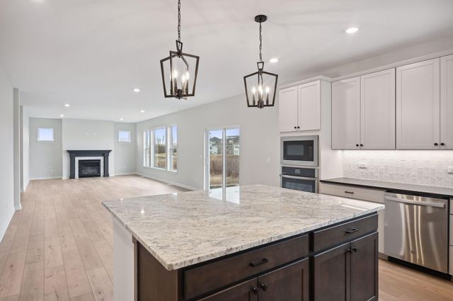 11534 Harbor Circle N, Dayton, MN 55369