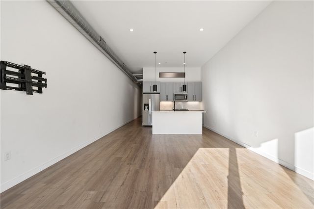 150 S 15th St, South Side, PA 15203