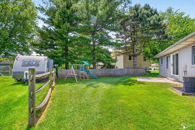 7576 Chapelview Court, Bedford Twp, MI 48182