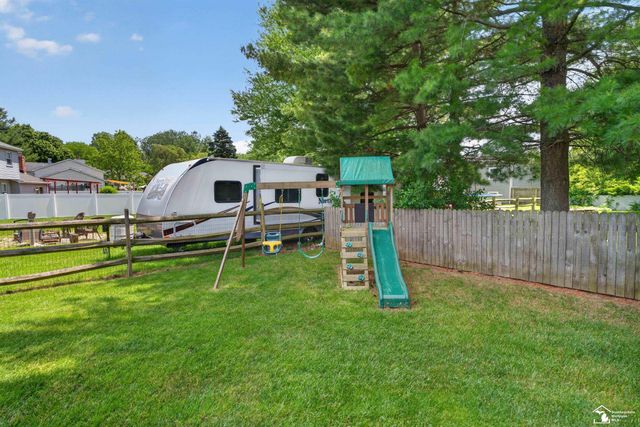 7576 Chapelview Court, Bedford Twp, MI 48182