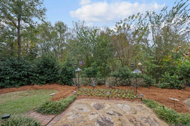 3352 Millbrook Dr, Baton Rouge, LA 70816