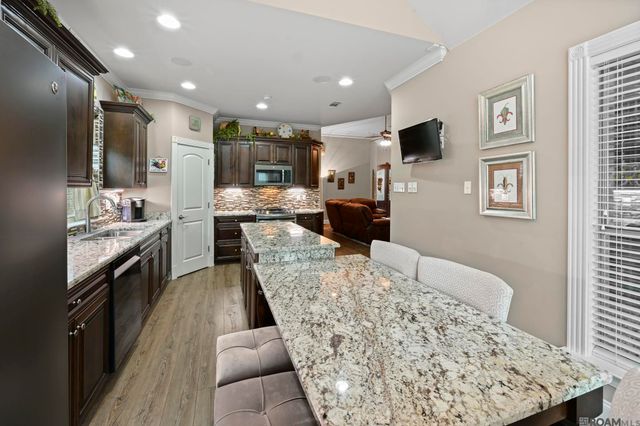 3352 Millbrook Dr, Baton Rouge, LA 70816