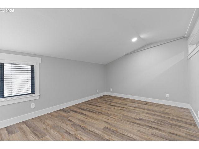 2997 Ne LOOP Dr, Otis, OR 97368