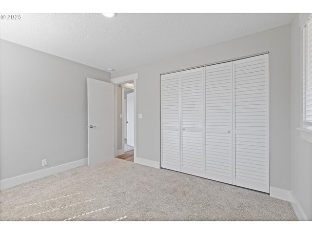 2997 Ne LOOP Dr, Otis, OR 97368