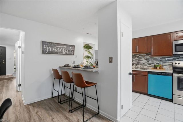 716 Woodbox DR, Virginia Beach, VA 23462