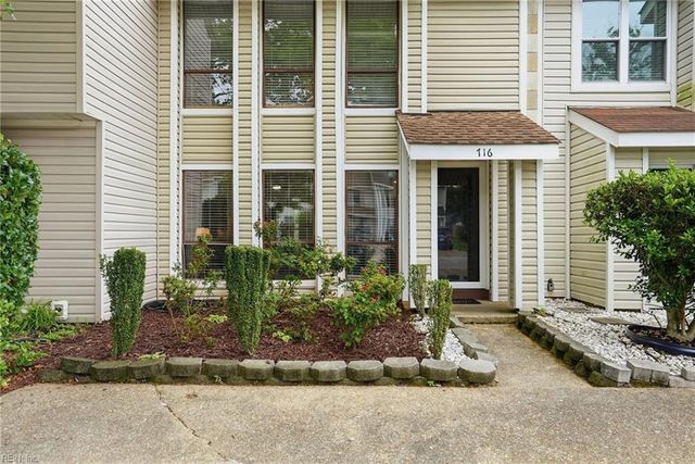 716 Woodbox DR, Virginia Beach, VA 23462