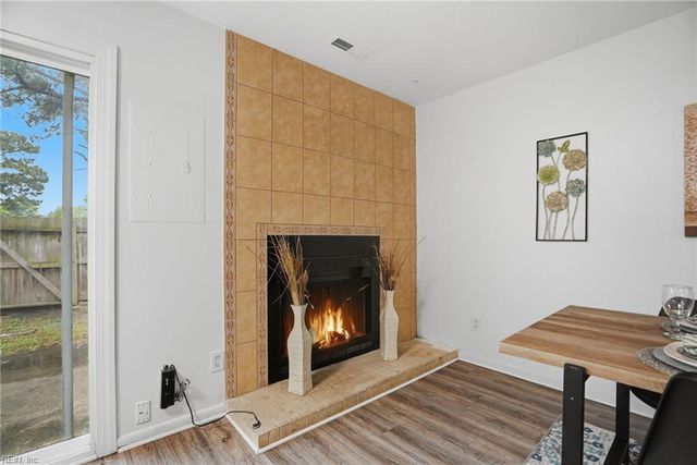 716 Woodbox DR, Virginia Beach, VA 23462