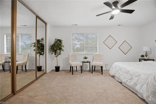 716 Woodbox DR, Virginia Beach, VA 23462