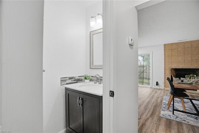 716 Woodbox DR, Virginia Beach, VA 23462