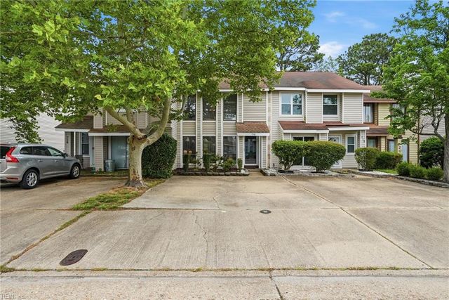 716 Woodbox DR, Virginia Beach, VA 23462
