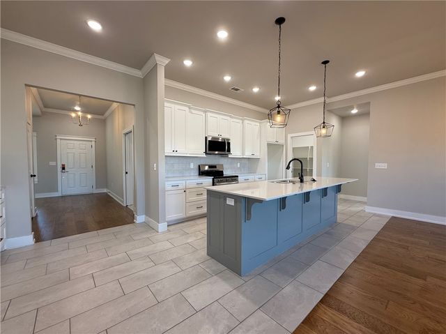 2354 Buckside Street, Springdale, AR 72762