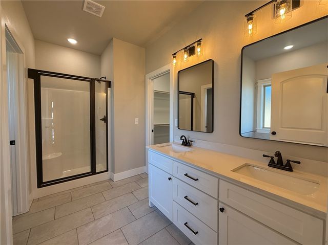 2354 Buckside Street, Springdale, AR 72762