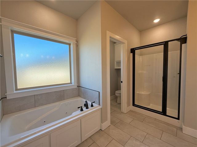 2354 Buckside Street, Springdale, AR 72762