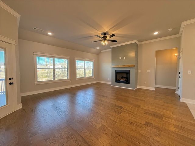 2354 Buckside Street, Springdale, AR 72762