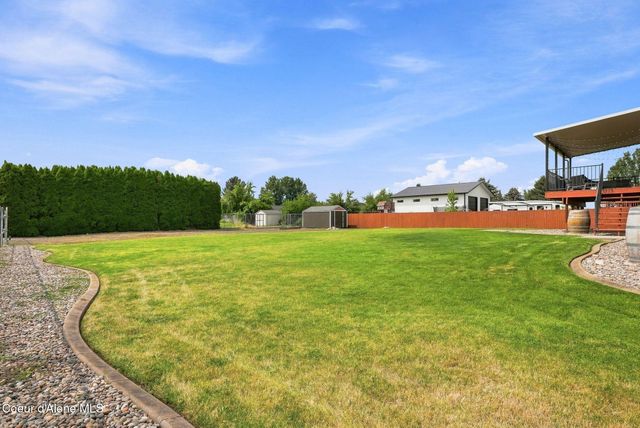 5607 N Malta St, Newman Lake, WA 99025