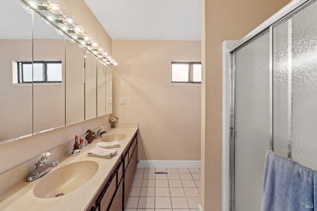 807 Deer Park Rd, St. Helena, CA 94574