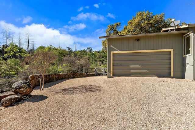 807 Deer Park Rd, St. Helena, CA 94574