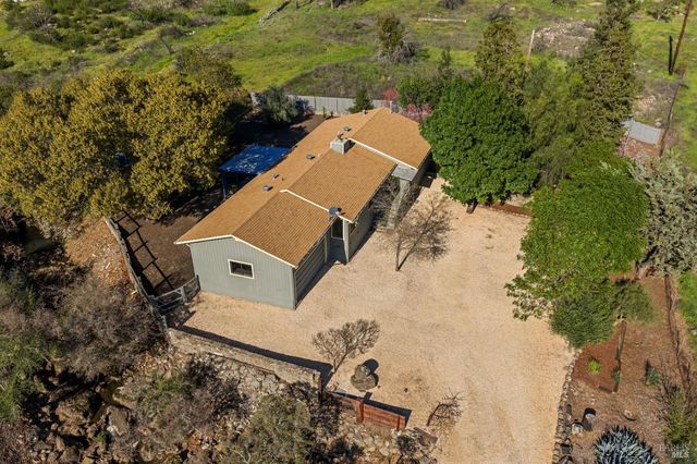 807 Deer Park Rd, St. Helena, CA 94574