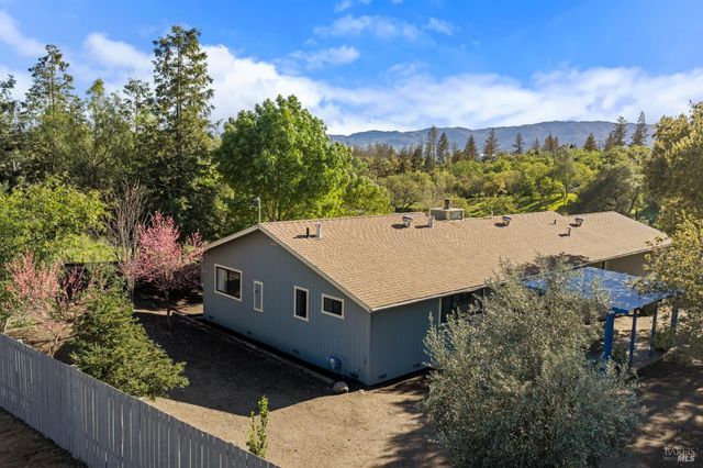 807 Deer Park Rd, St. Helena, CA 94574