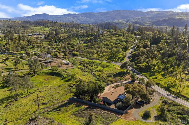 807 Deer Park Rd, St. Helena, CA 94574