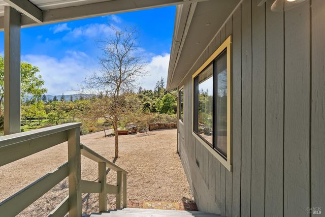 807 Deer Park Rd, St. Helena, CA 94574