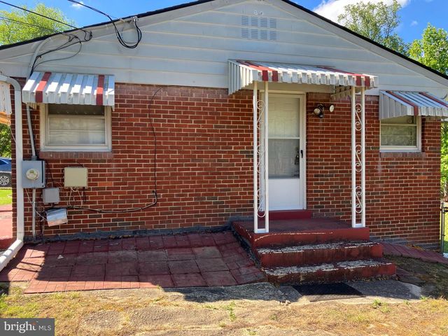9015 SPRING ACRES RD, Clinton, MD 20735