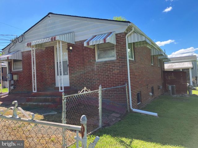 9015 SPRING ACRES RD, Clinton, MD 20735