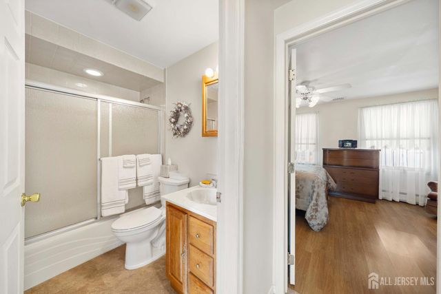 932 Beatrice Parkway, Edison, NJ 08820