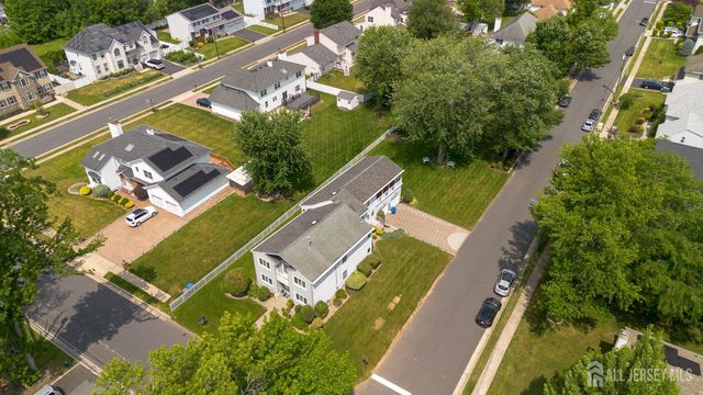 932 Beatrice Parkway, Edison, NJ 08820