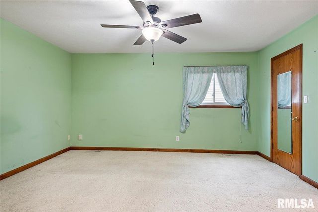 2829 WELLINGTON Drive, Springfield, IL 62703