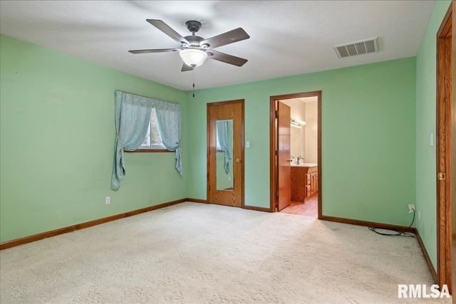 2829 WELLINGTON Drive, Springfield, IL 62703